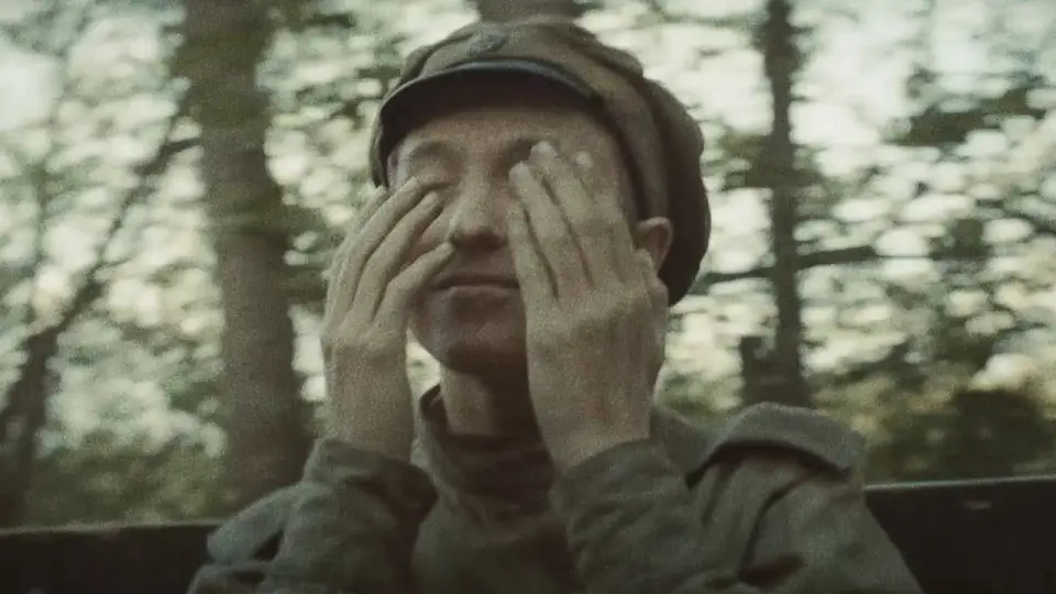 Смотреть онлайн Мальчик русский (2019) в хорошем качестве