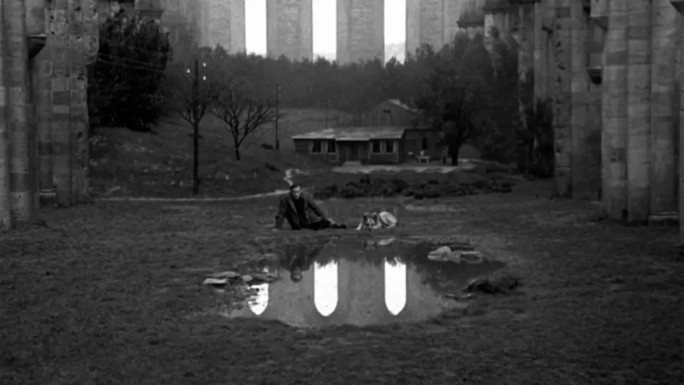 Смотреть онлайн Ностальгия (1983) в хорошем качестве