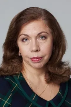 Елена Папанова