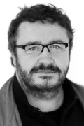 Марк Бентон