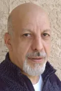 Эрик Авари