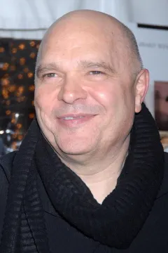 Энтони Мингелла