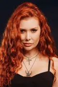 Николь Кузнецова